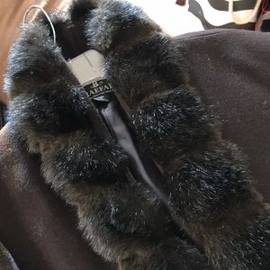 Beautiful car-length wool coat with faux-fur trim